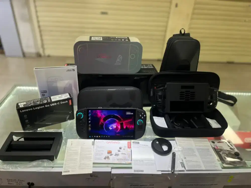 Lenovo Legion Go 2 Full Aksesoris Like new