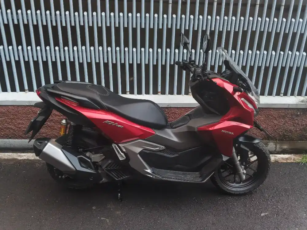 JUAL CEPAT Honda ADV 160 CBS 2024, ISTIMEWA.. km 6 RB Mulpiss...