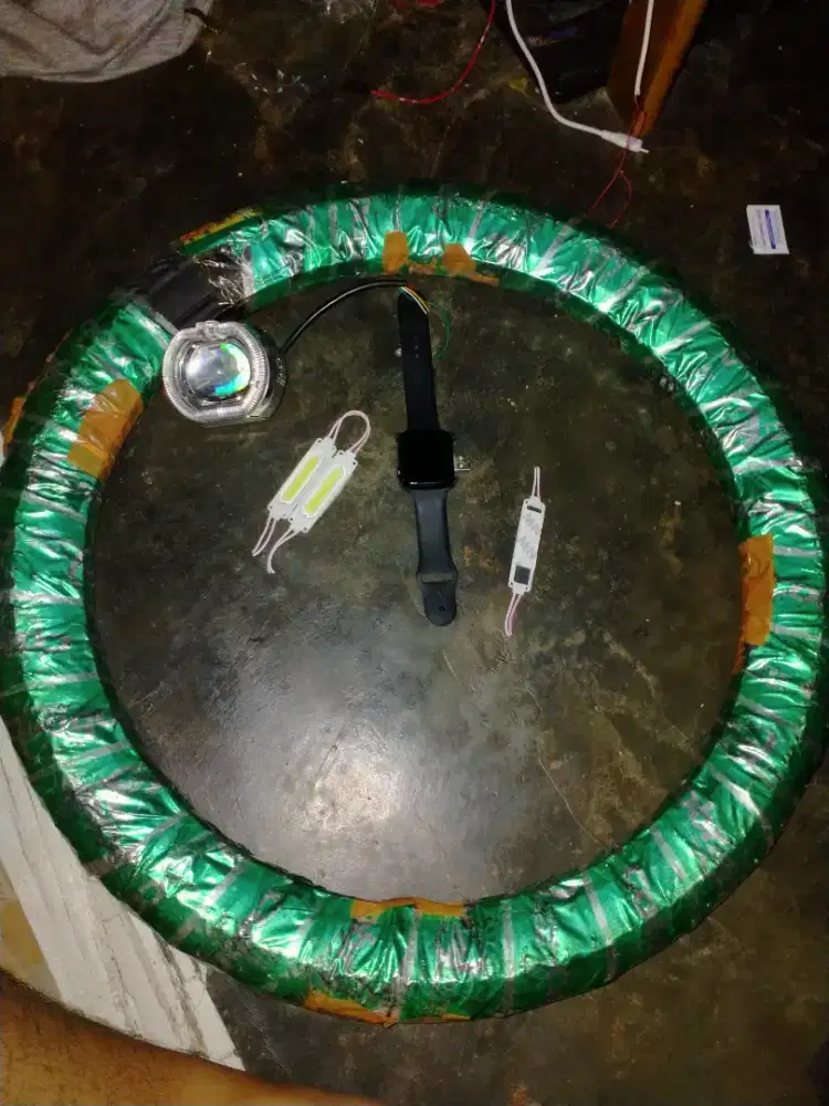 Ban jam lampu kolong lampu billed
