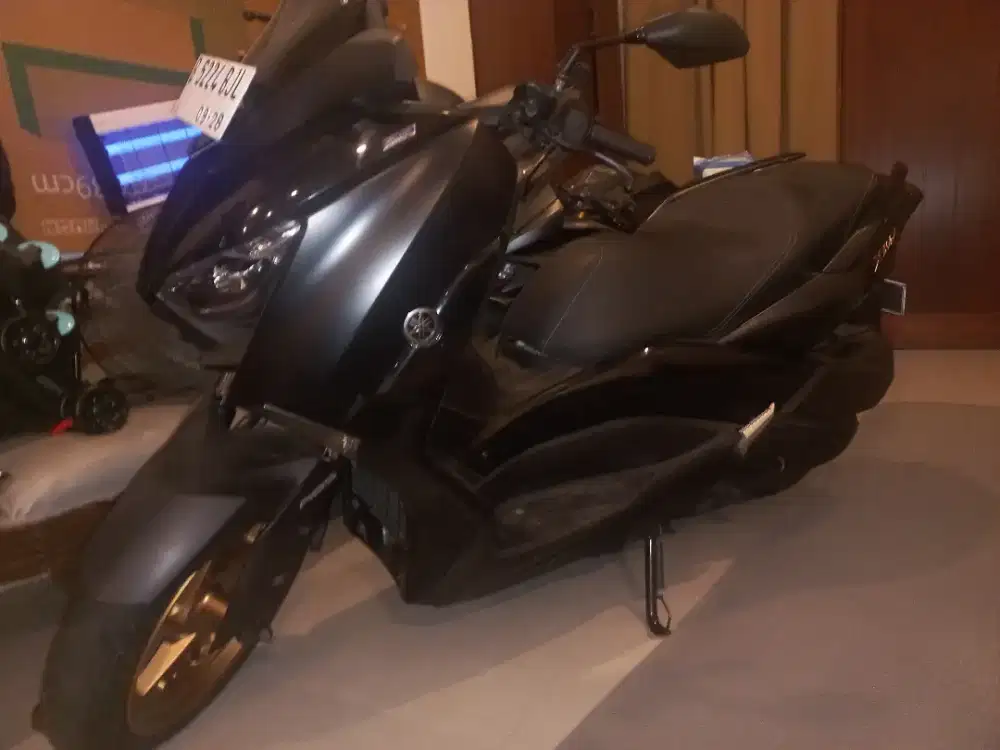 Xmax 2022 bagus, mesin halus