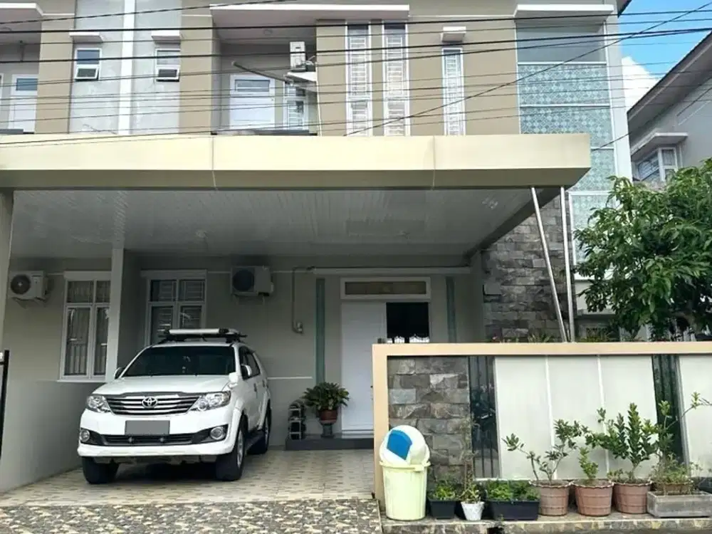 Rumah Pontianak Jl. Purnama, Komp. Family Residence