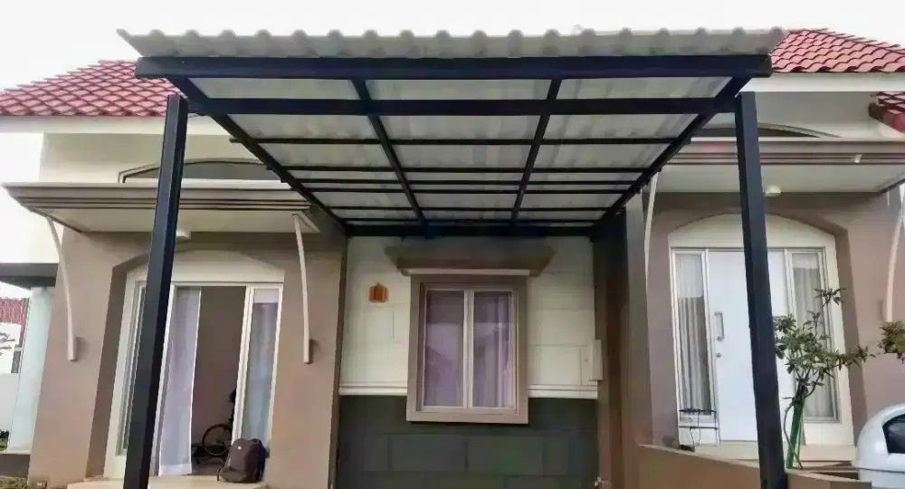 Pasang kanopi baja ringan