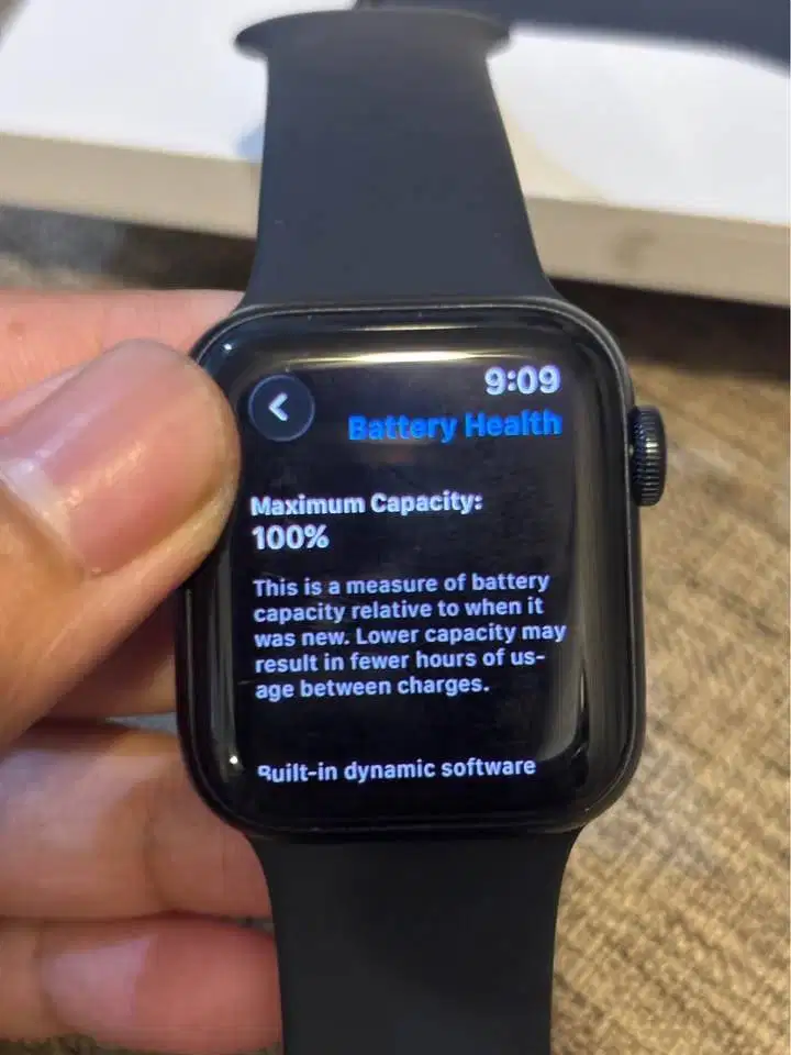 Apple Watch SE3 (2025) Midnight Garansi On (BH 100%)