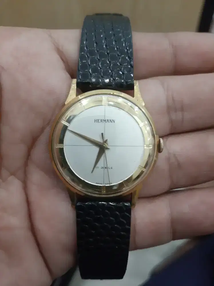 Jam tangan Vintage Hermann Manual Winding Swiss made Gold 50 microns