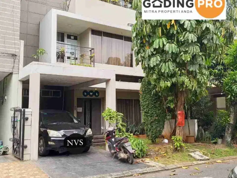 Rumah Modern Minimalis Baru Selesai renovasi dalam Cluster di Raffless Hills Cibubur