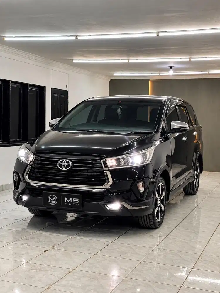 INNOVA VENTURER 2022