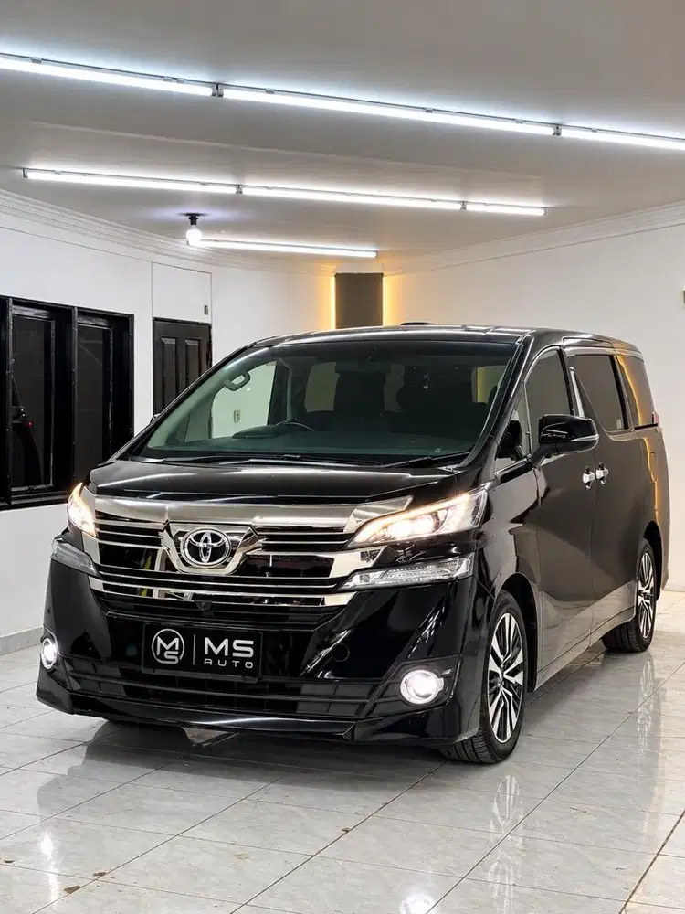 TOYOTA VELLFIRE 2.5 G 2017