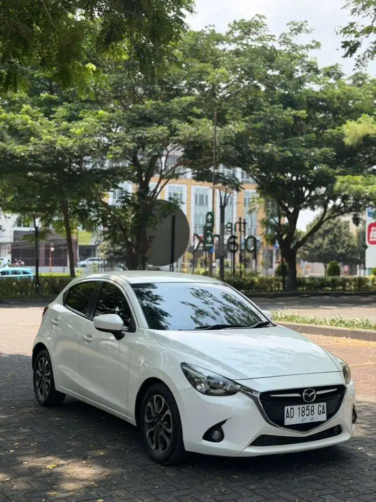 Mazda 2 2015 Bensin