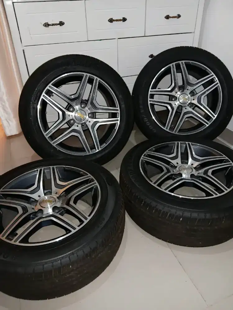 Jual murah,velk HSR R 16  dan ban goodyear assurance pemakaian 6 bln