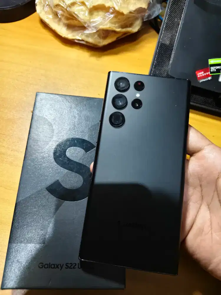 BU Samsung S22 Ultra 12/256 Fullset Jual / TT