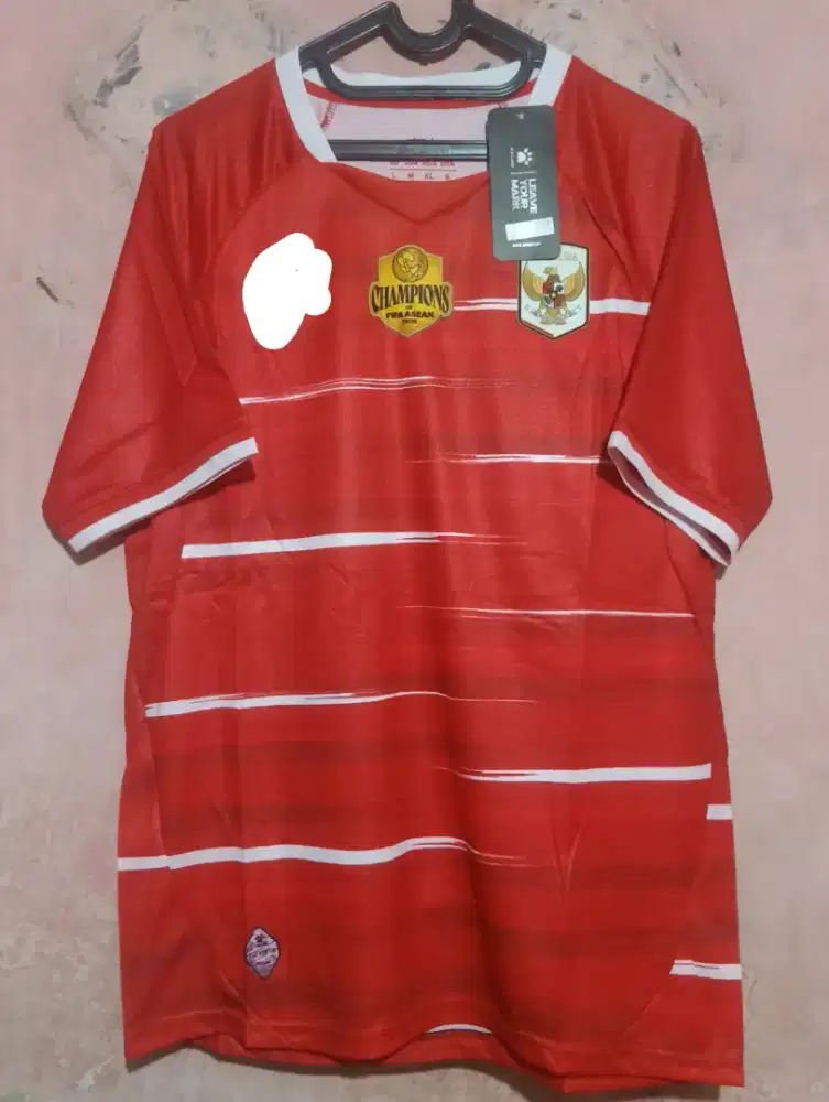 Baju bola Indonesia Home 2026 Warna Merah