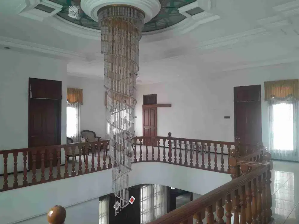 Rumah Raya Satelit, Jalan Kembar, Lokasi Emas, Strategis, Luas Besar