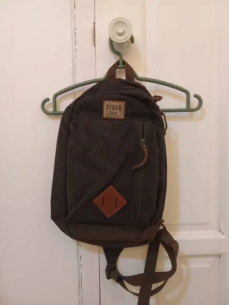 Tas slempang eiger
