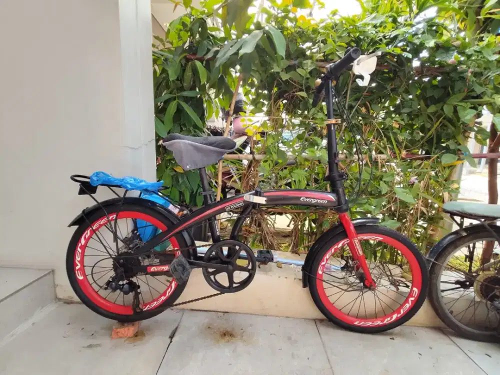 SEPEDA LIPAT EVERGREEN & BEST