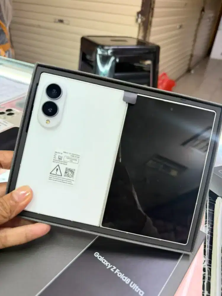 LIKENEW SAMSUNG GALAXY FOLD 8 512 GARANSI PANJANG BARU PAKAI 1 BULAN