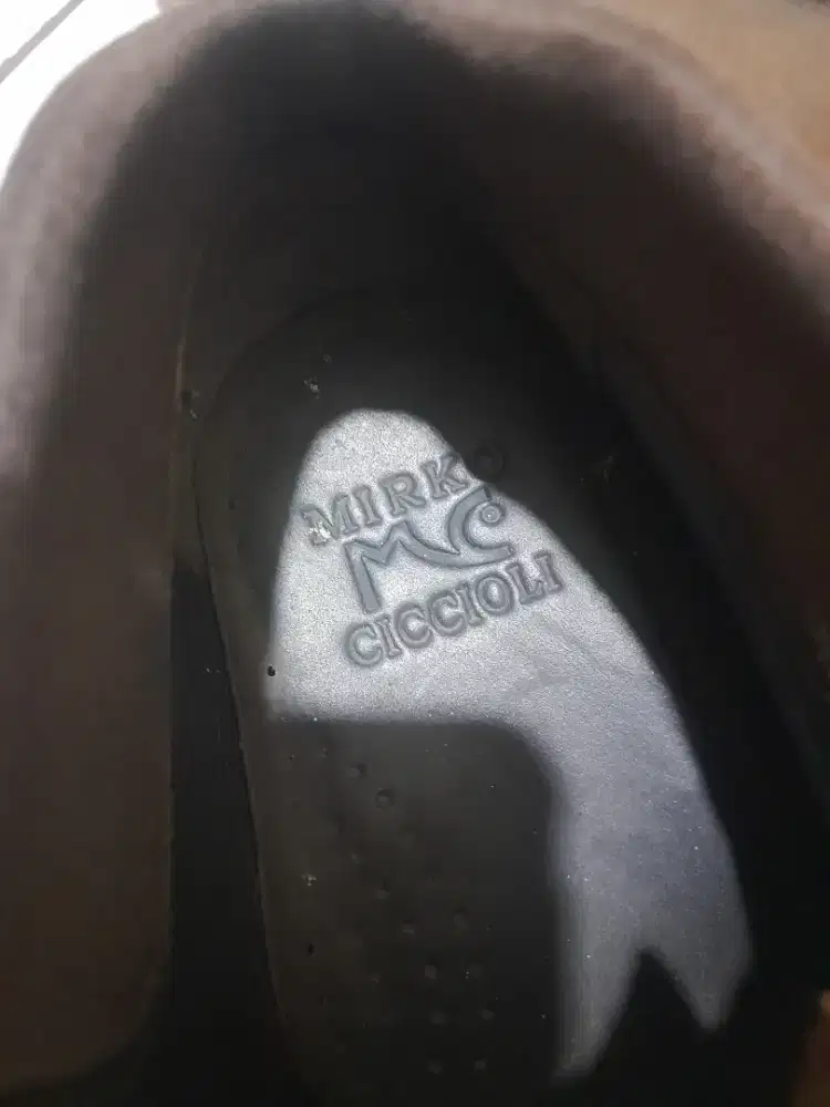 Sepatu MC.mikro Ciccioli