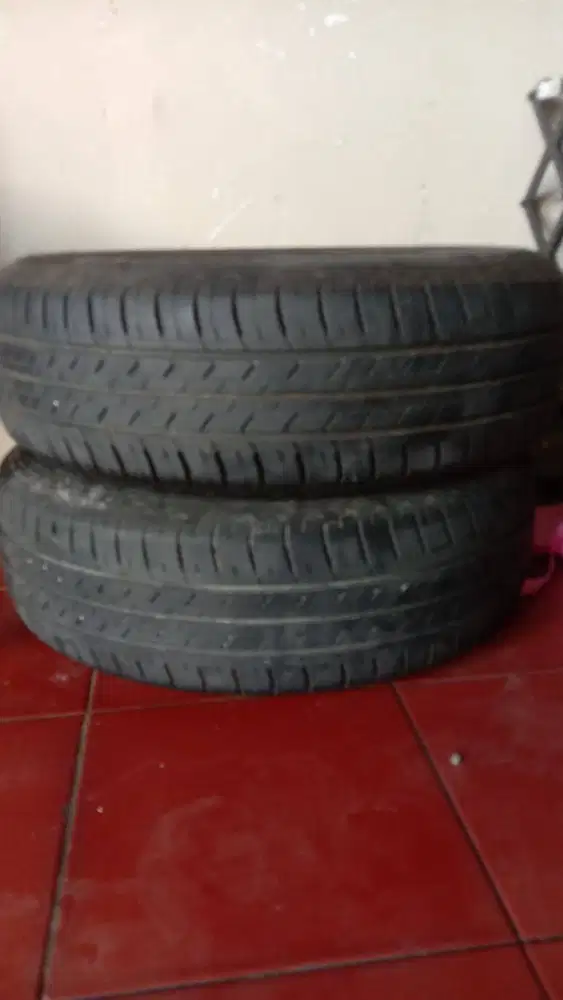 Ban bekas Bridgestone eco 205/65R16 95H