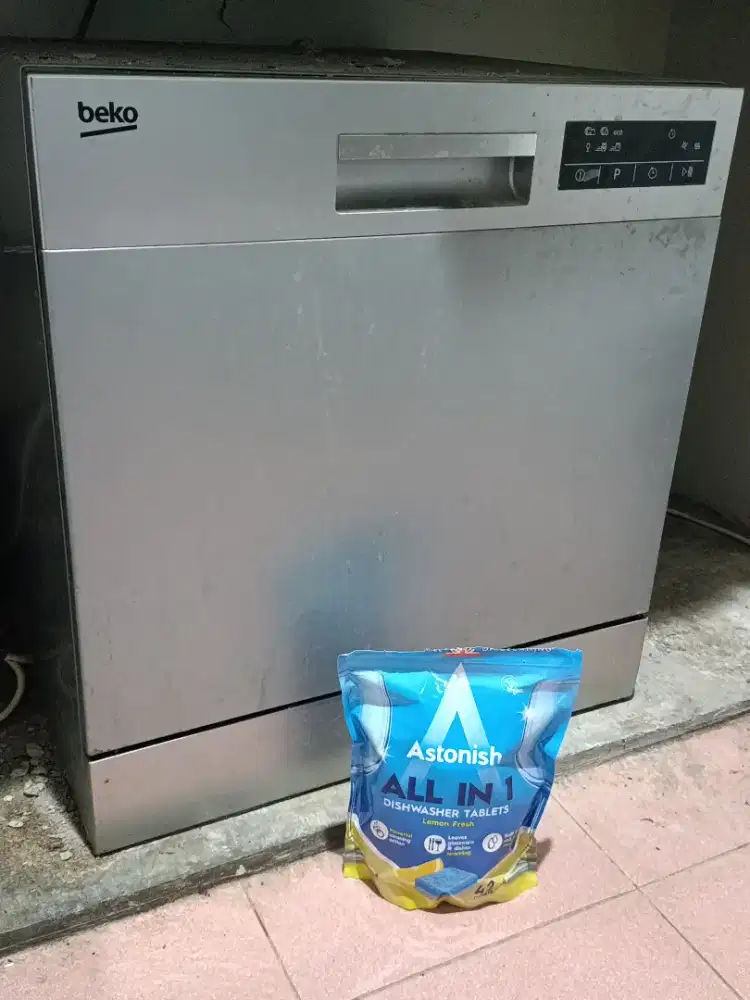 Dishwasher Beko Slim Freestanding Silver 2024 - Mesin Cuci Piring