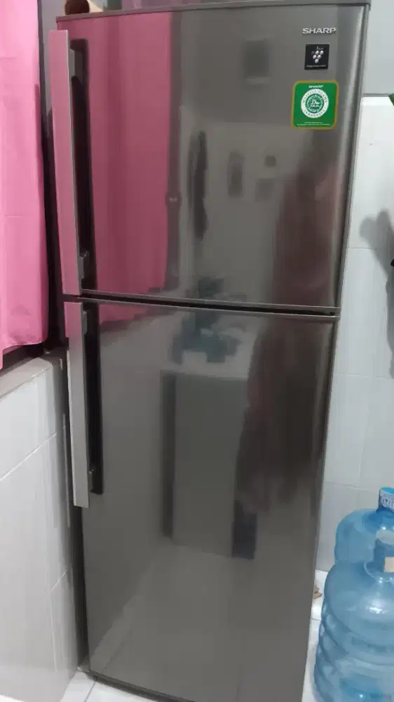 Kulkas 2 Pintu Sharp Plasmacluster