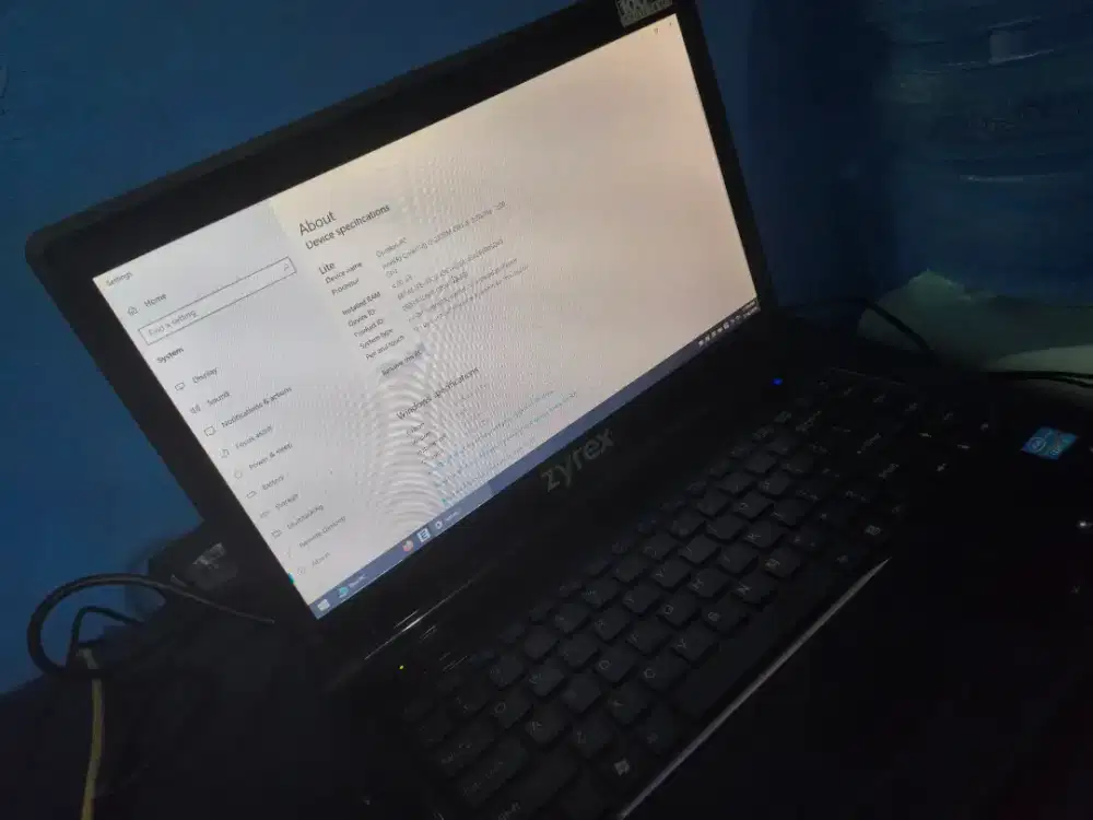 Laptop Zyrex 14