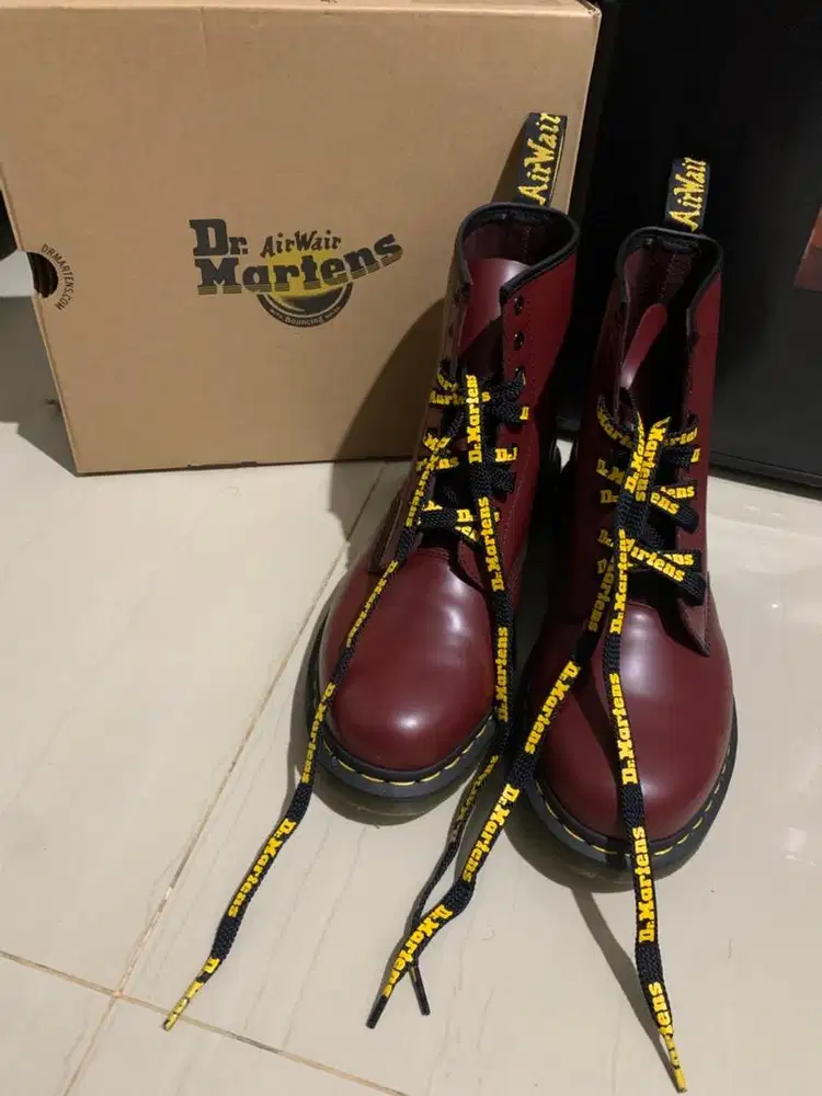 Sepatu Dr.Martens