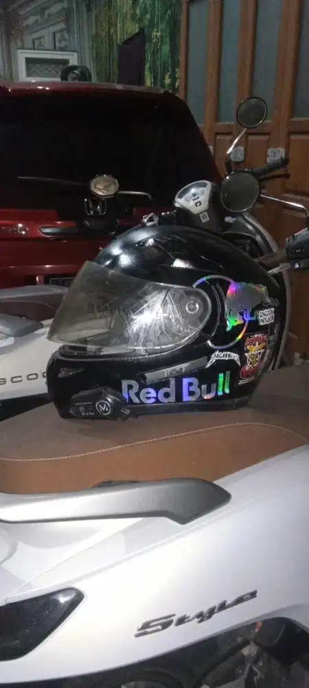 Helm Bekas Kondisi Lumayan Baik Uk M & XL