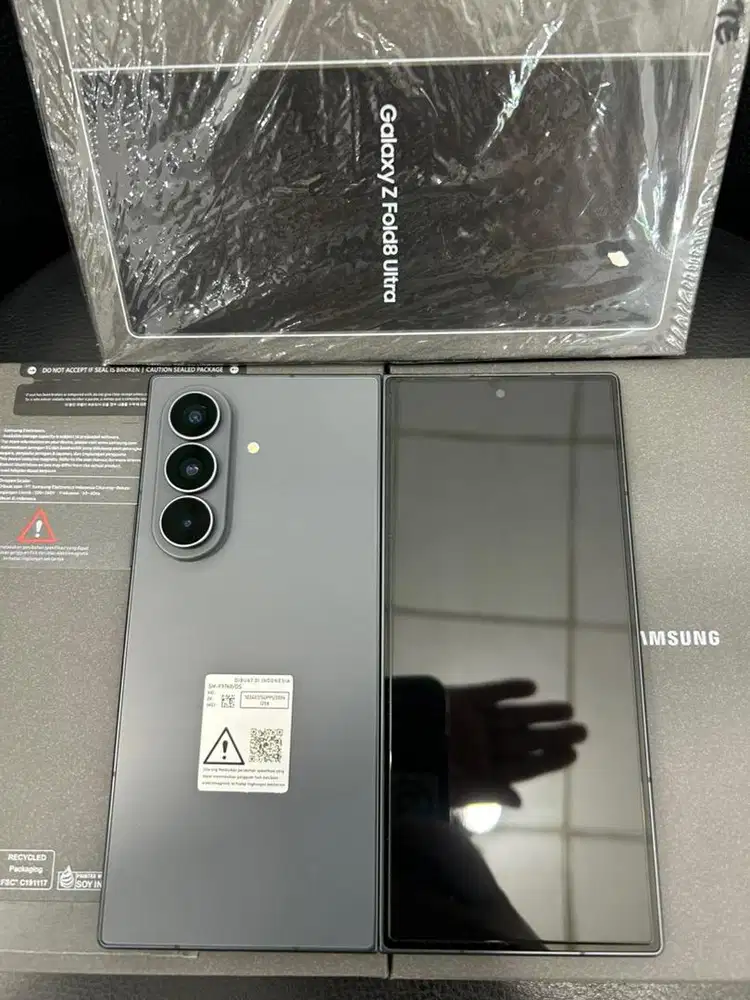 Samsung Z Fold 8 Ultra 5G , Graphite , 12/512GB Sein