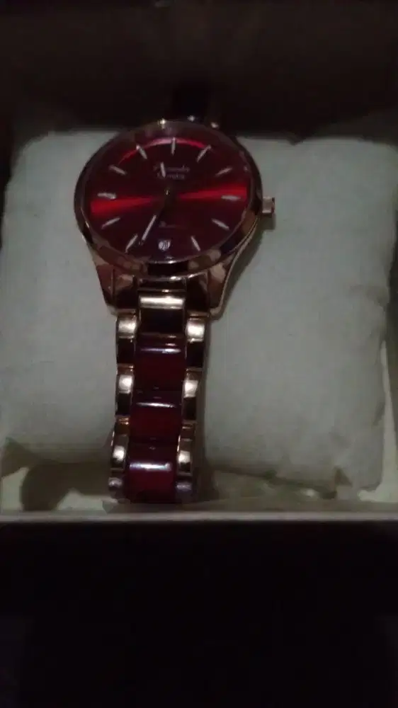 Jam tangan wanita Alexander Christie