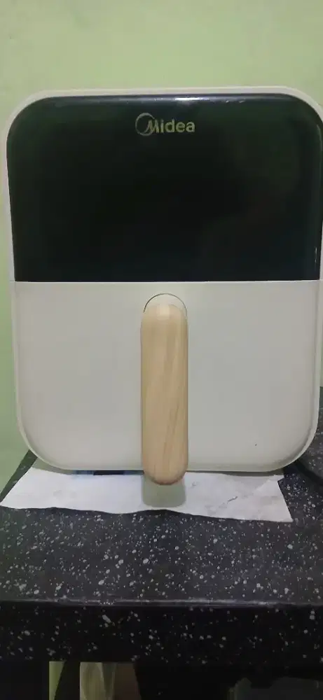 Airfryer Midea BU 700rb - Bisa cek Rumah - Cimanggu bogor