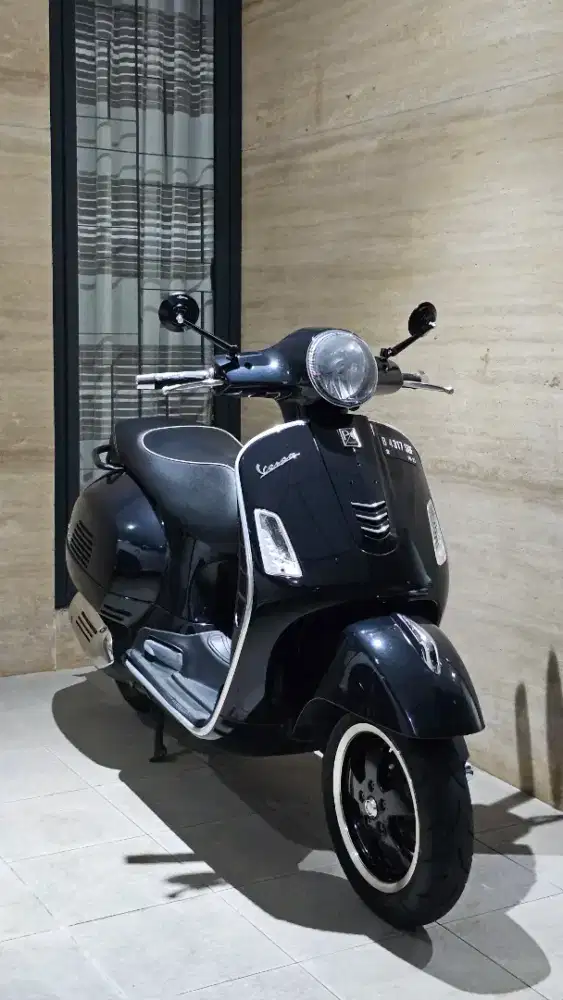VESPA GTS SUPER 150 I-GET ABS LOW KM