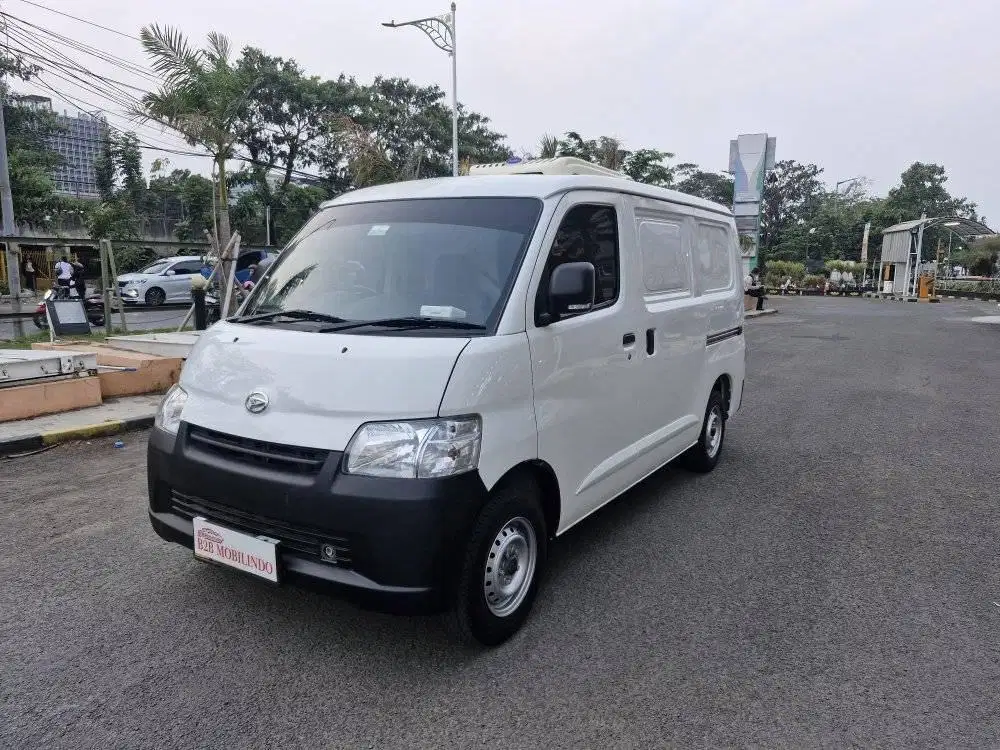 Daihatsu Granmax Blindvan Freezer 2024