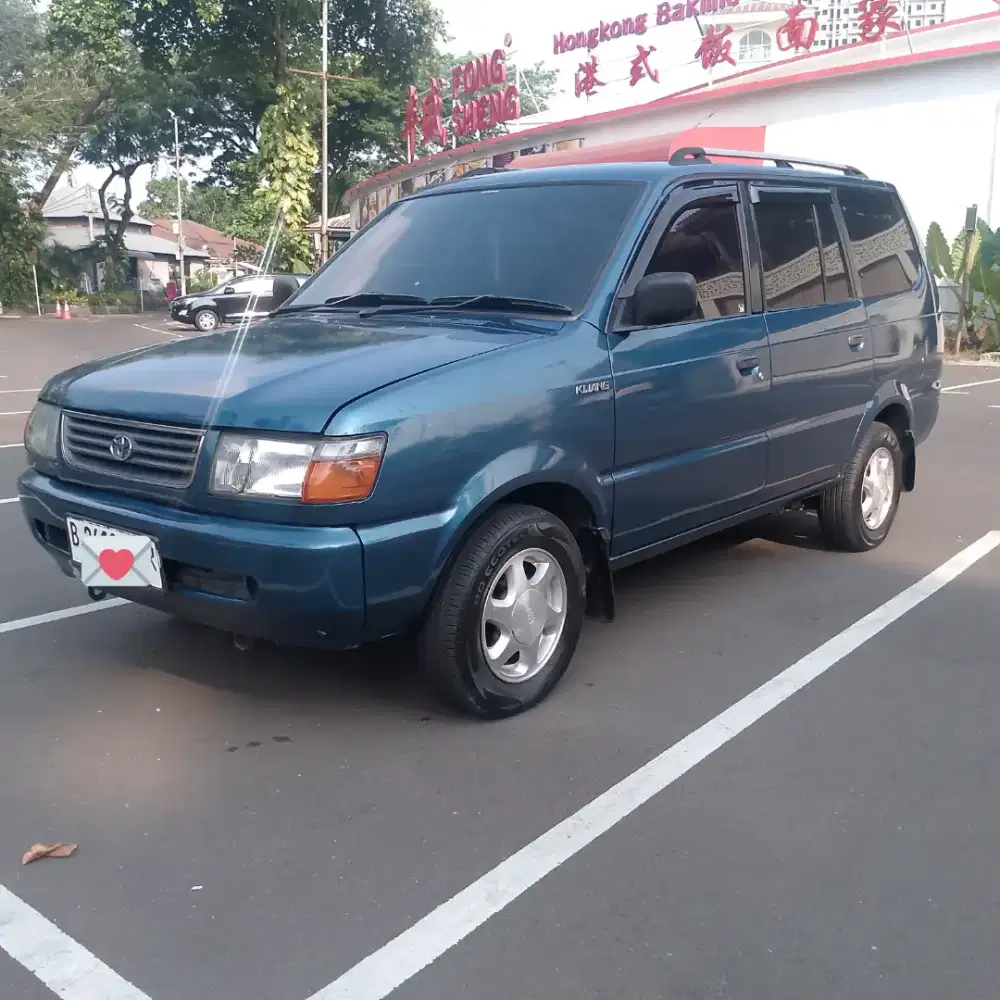 TOYOTA KIJANG LGX 1.8 AT TAHUN 1996