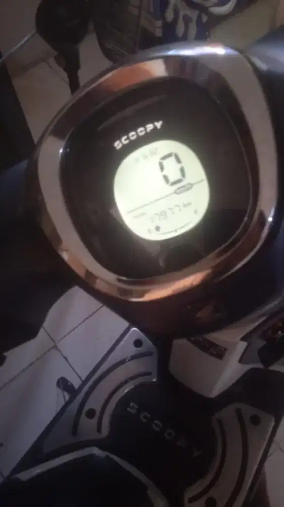 • Honda Scoopy 2024 Sporty/Fashion Mulus Rawatan Pribadi Surat Lengkap