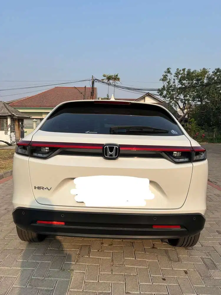 Honda HR-V type S AT th 2024 istimewa spt baru km 4000