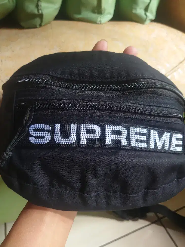 SUPREME FIELD WAIST BAG BLACK (SS23)100 %AUTHENTIC ORIGINAL