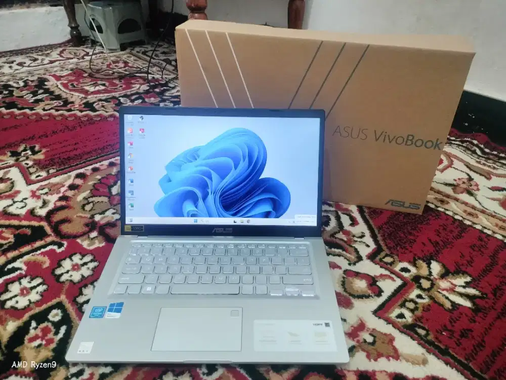 Asus Vivobook Celeron N4020 SSD 256 GB Keyboard Backlit