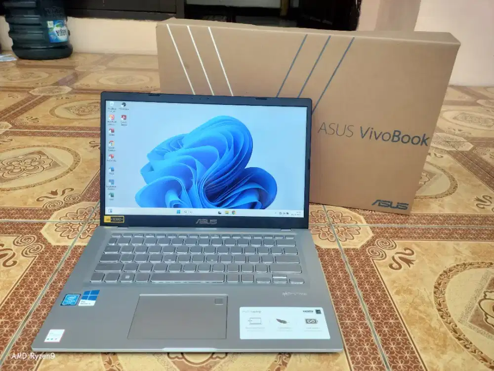 Asus Vivobook Celeron N4020 SSD 256 Keyboard Backlit Normal Semua