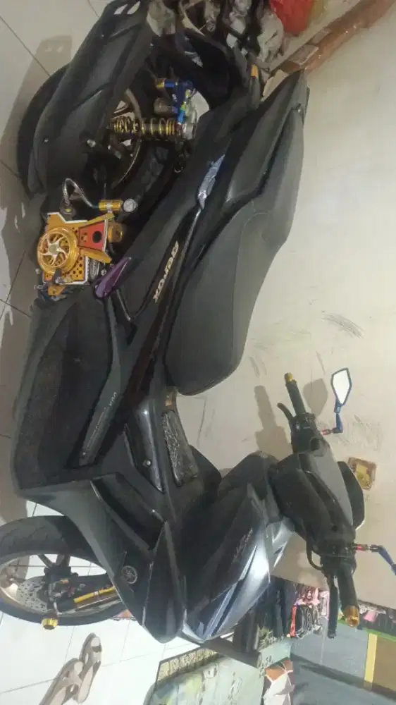 Aerox conected ABS