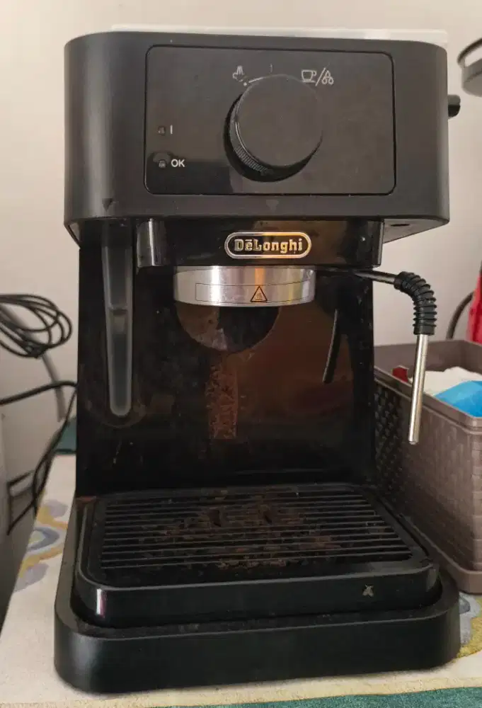 Mesin kopi Delonghi Stilosa EC230 BK