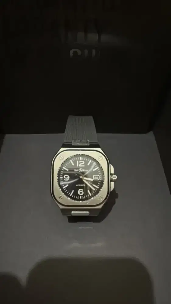 Bell & Ross BR 05 Black Sunray dial black rubber strap