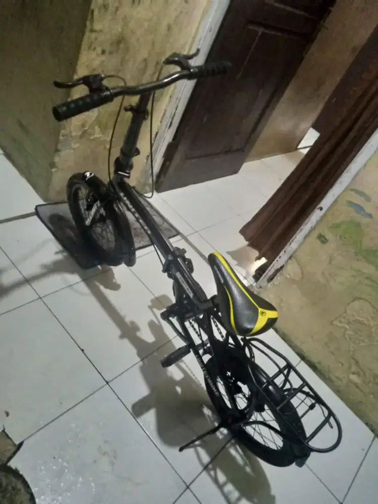 Jual sepeda lipat seken ukuran 16 in