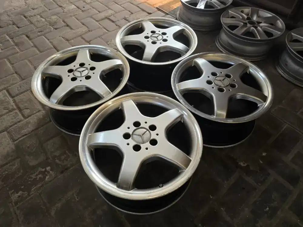 Velg Ori Mercy Intra R17 Innova Reborn Zenix Hilux Rush Camry Harrier