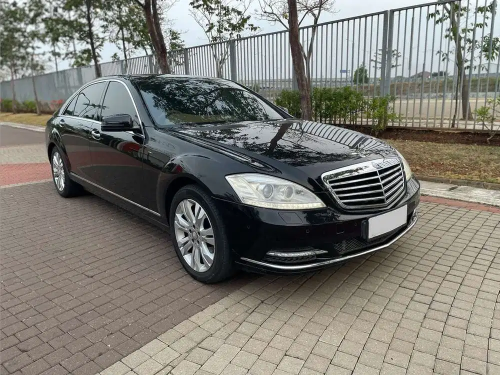 2010 Mercedes S350L Hitam