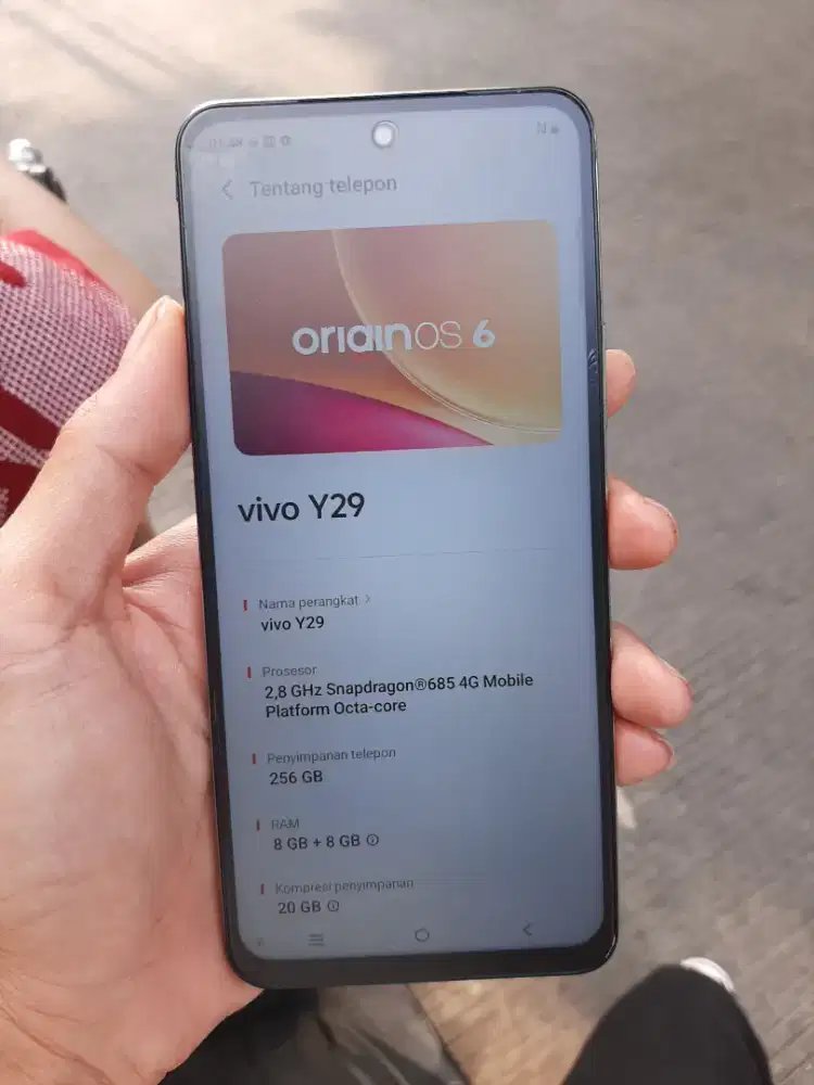 Vivo y29 8/256gb NFC 6500 mah