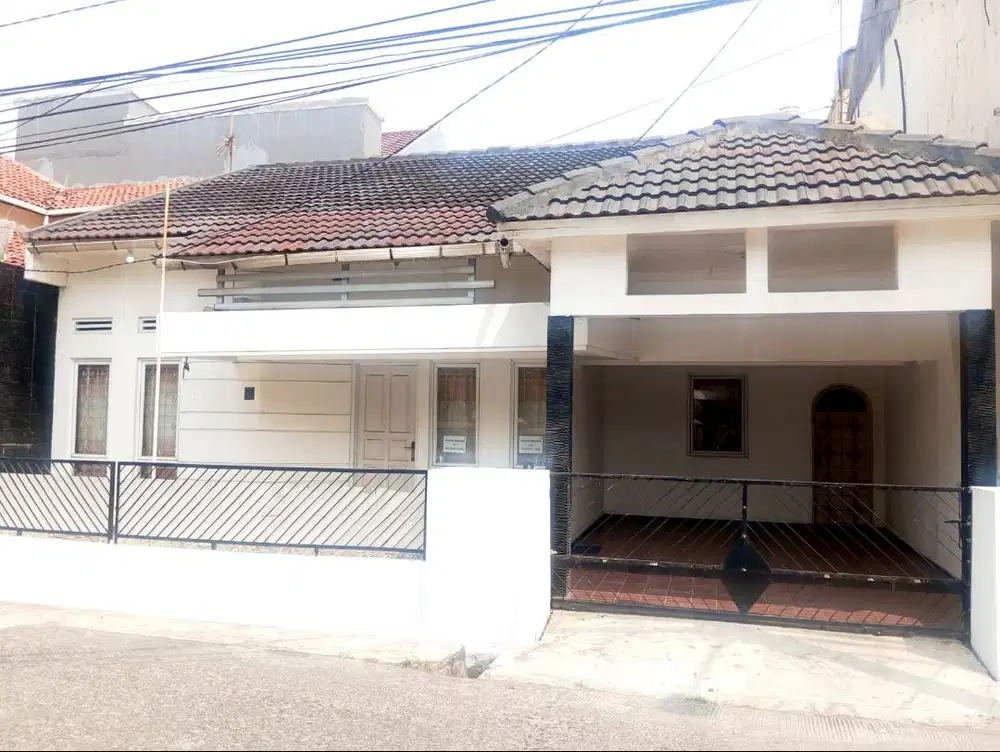 Disewakan Rumah 1 Lantai Perumahan Jatikramat Indah Estate,Kota Bekasi