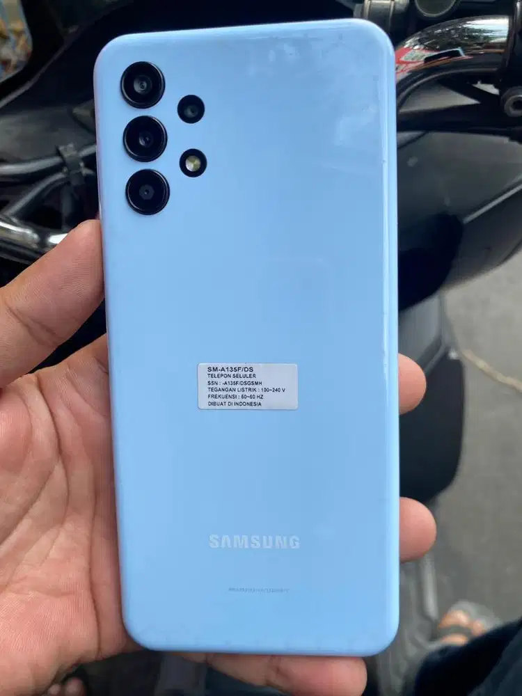 Samsung a13 ram 4+4/128
