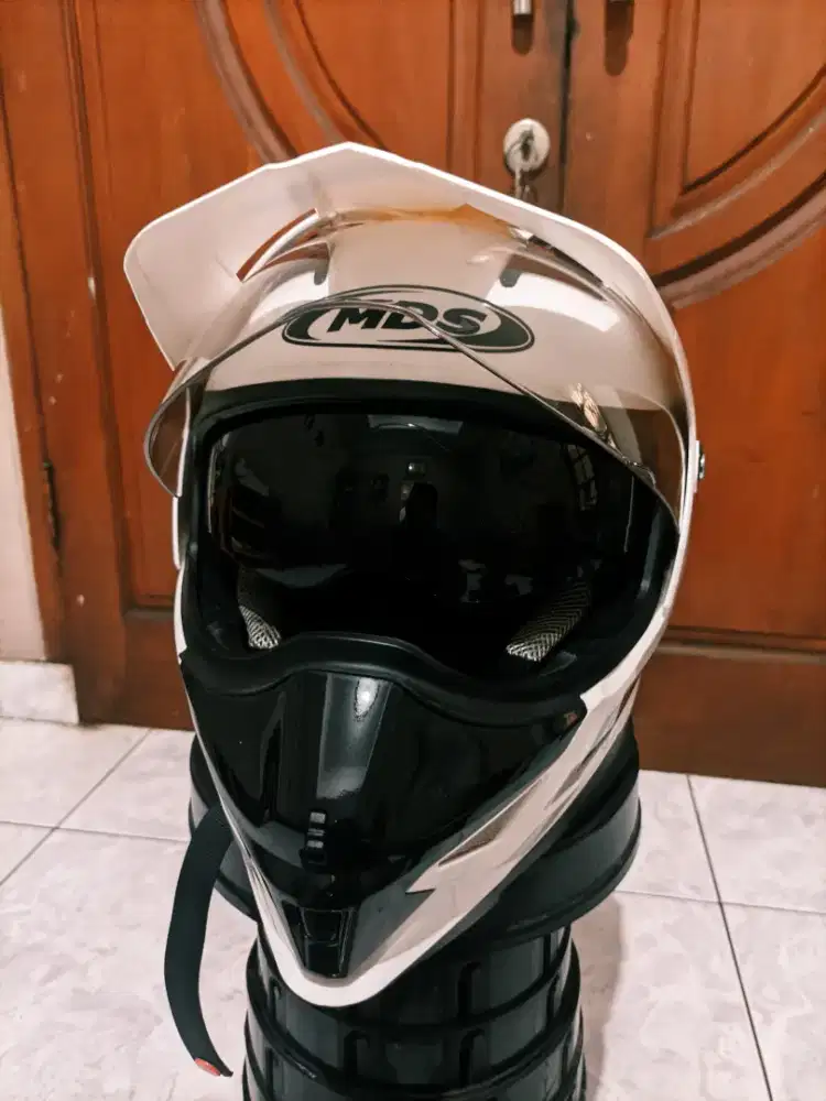 Helm Second MDS Super Pro / Solid White / Full Face
