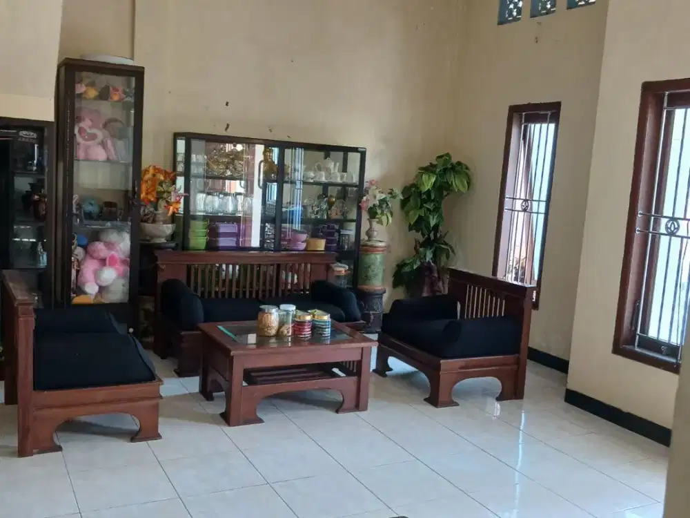 Rumah Lelang Sragen 750 Juta – 2 Lantai, Bangunan Luas 192 m²