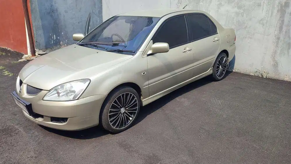 Mitsubishi Lancer 2005 Bensin
