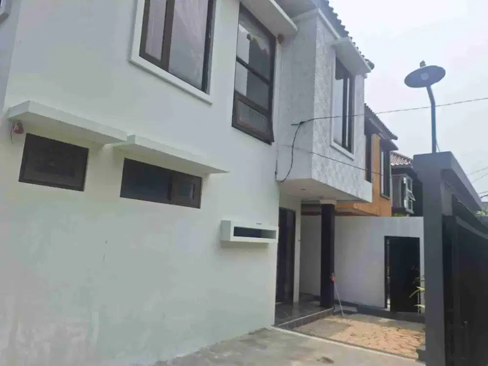 RUMAH 2 LANTAI NUANSA BALI DI CINANGKA PONDOK CABE
